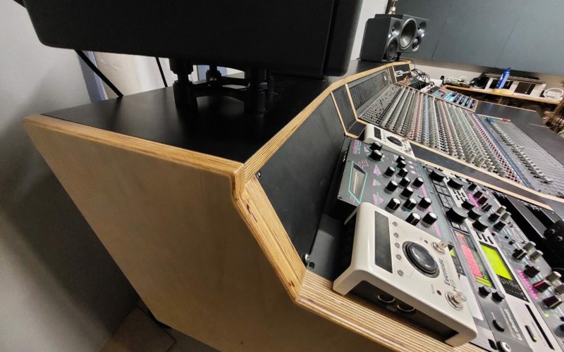 dj wood 01